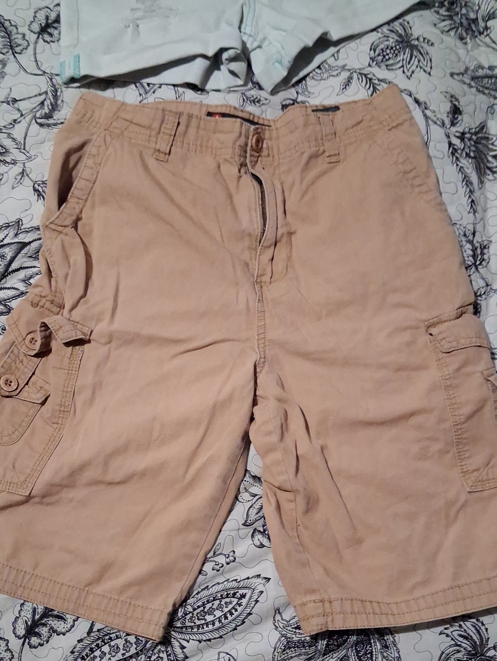 Airwalk Boys Tan Cargo Shorts